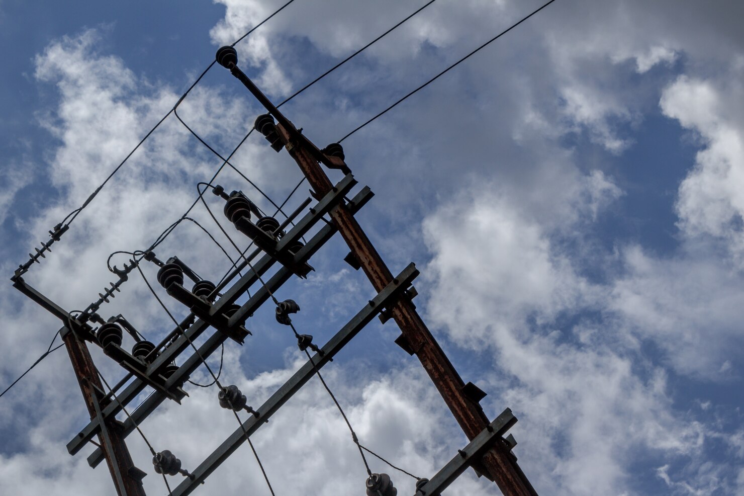 what is an isolation transformer 02